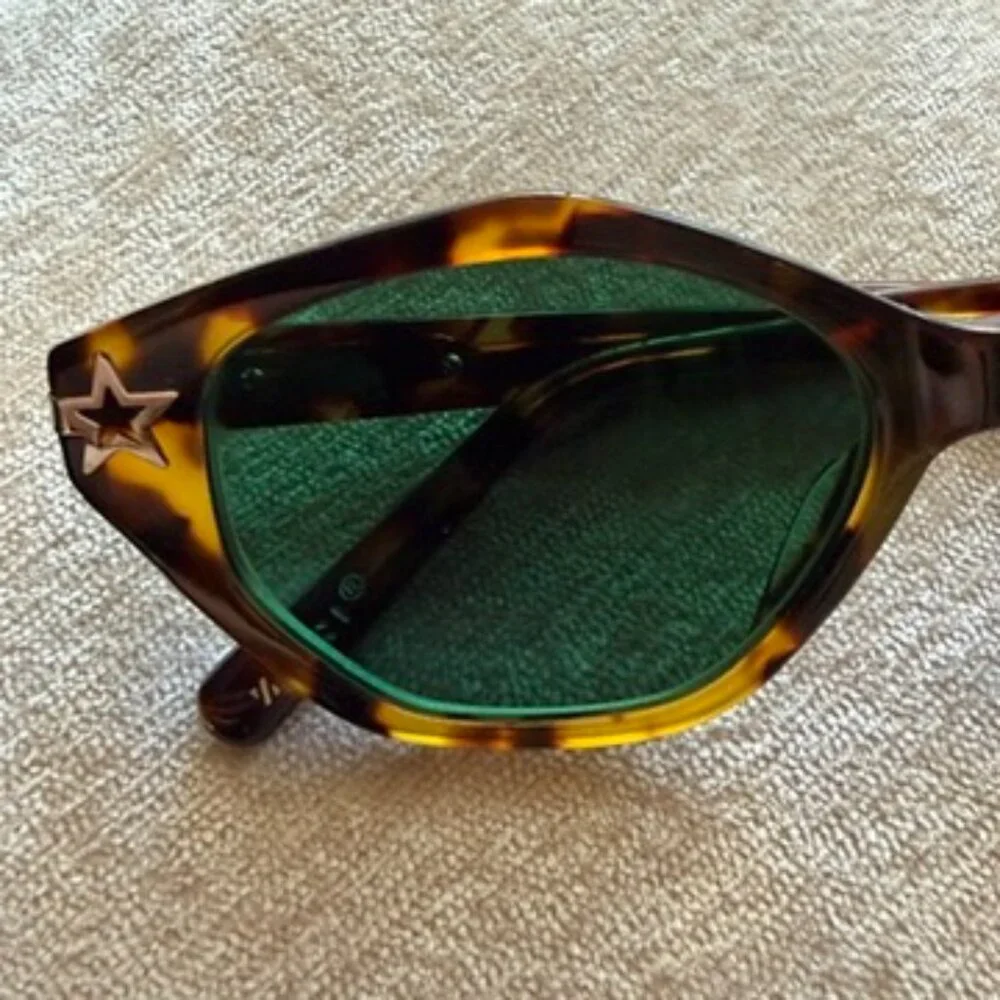 Zenni Tortoise Cat Eye Glasses with Star Detail - Picture 4 of 9